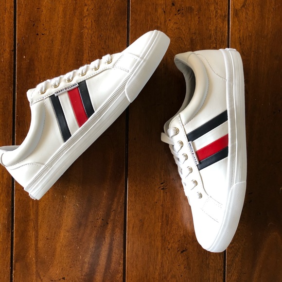 tommy hilfiger shoes price